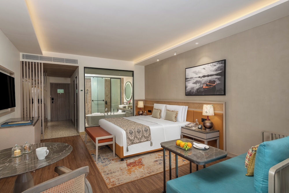 Deluxe Room, 1 King Bed