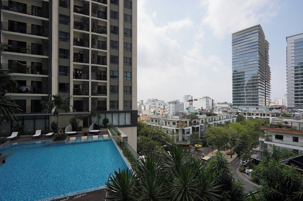 Grand Suite, 1 Bedroom, Club Lounge Access, City View