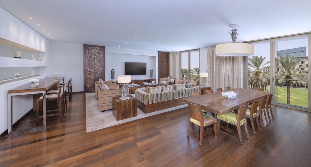 Suite (Oasis)
