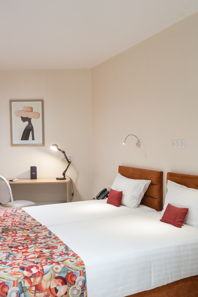 Comfort Double or Twin Room - Photo 6