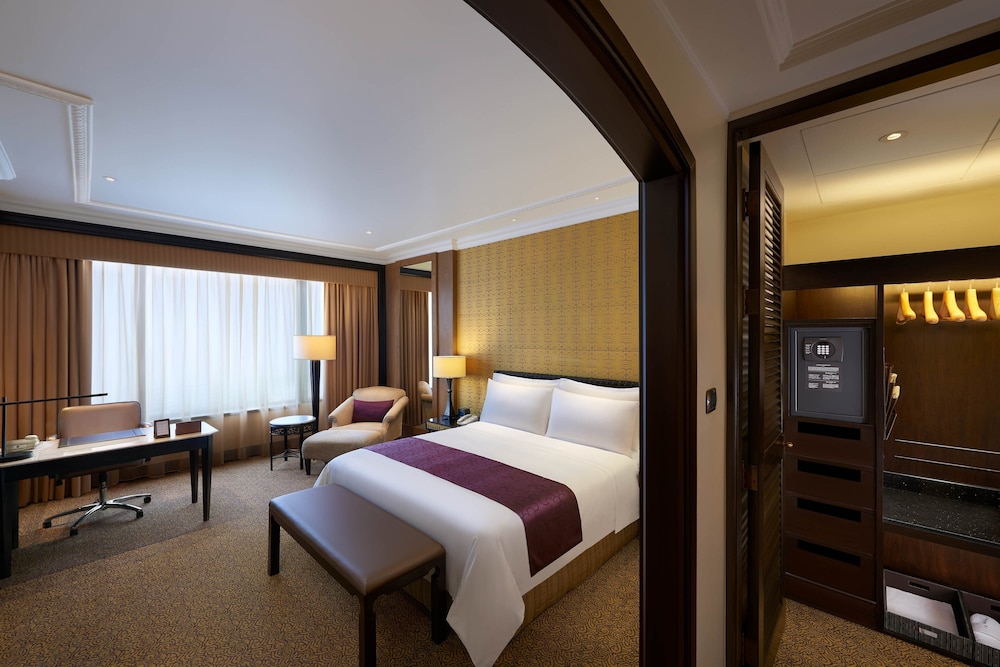 Luxury Room, 1 King Bed