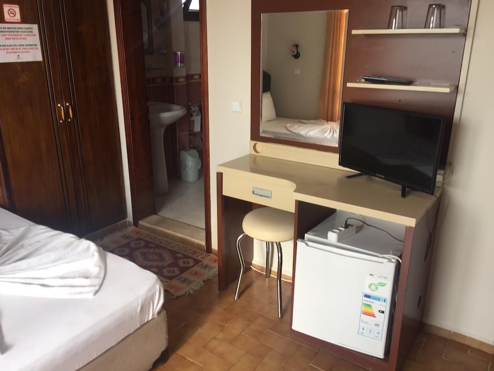 Single Room photo 3