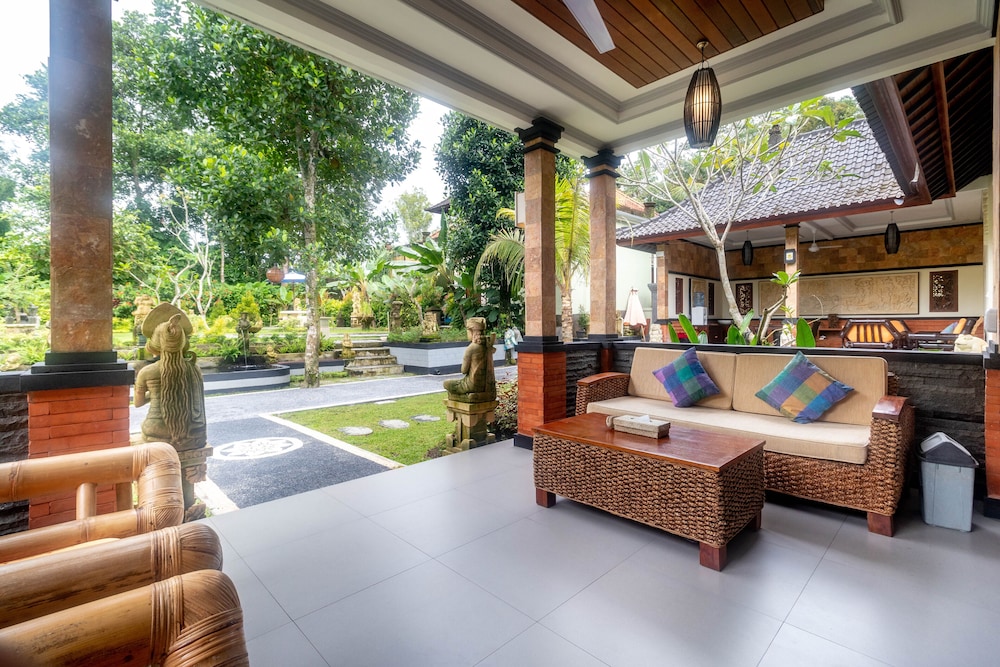 Balinese Suite - Photo 13