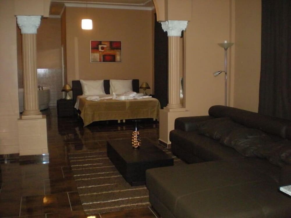 Luxury Room, 1 Queen Bed photo 1