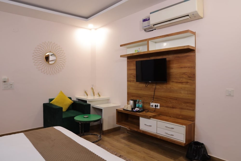 Standard Room photo 2