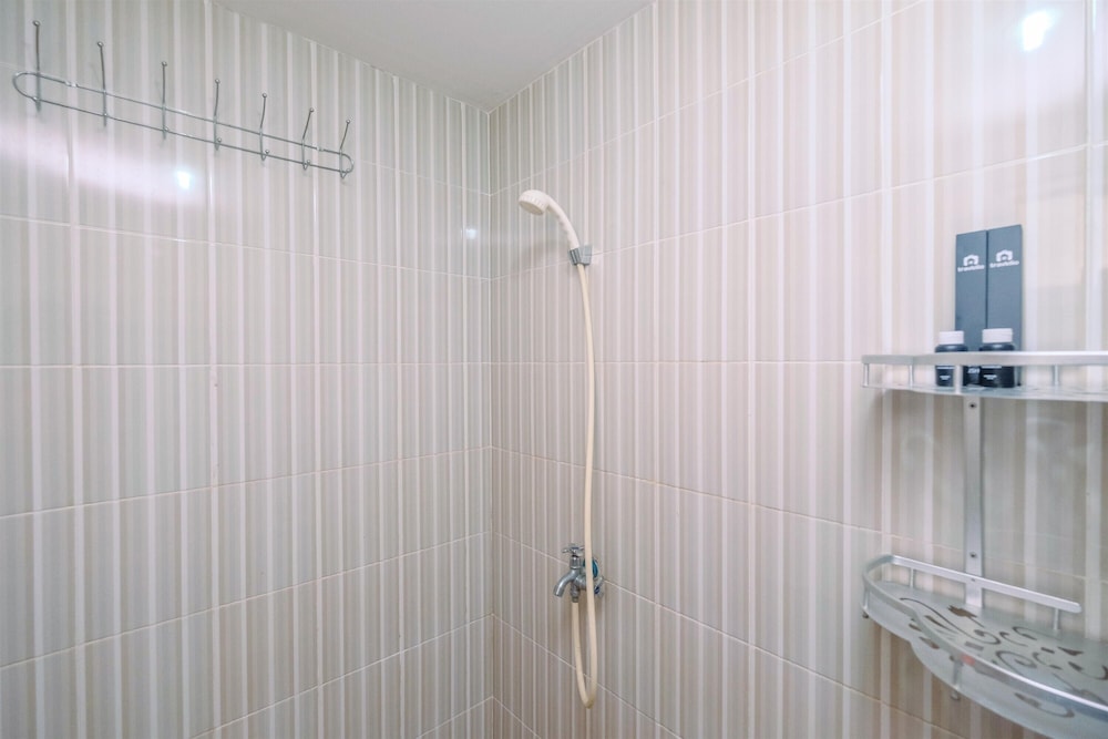 Room - Photo 7