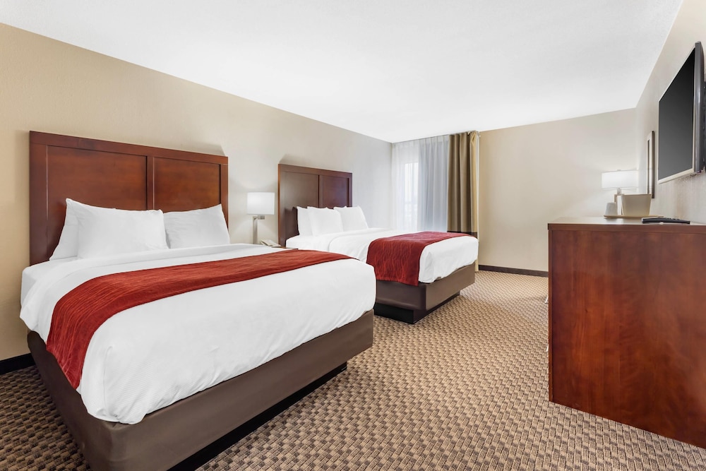 Room, 2 Queen Beds, Accessible, Non Smoking - Photo 3