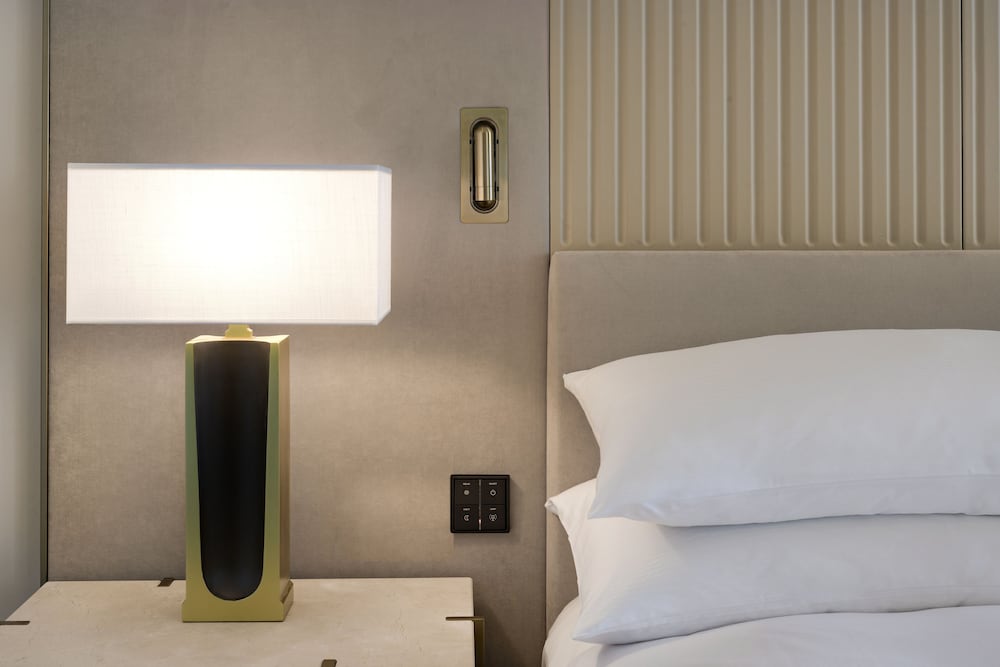 Premium Room, 1 King Bed, Non Smoking, City View (Balcony)