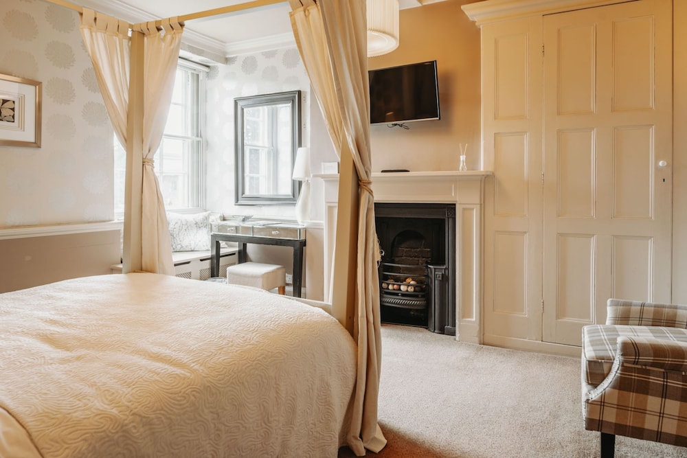 Superior Double Room, 1 King Bed, Bathtub photo 3