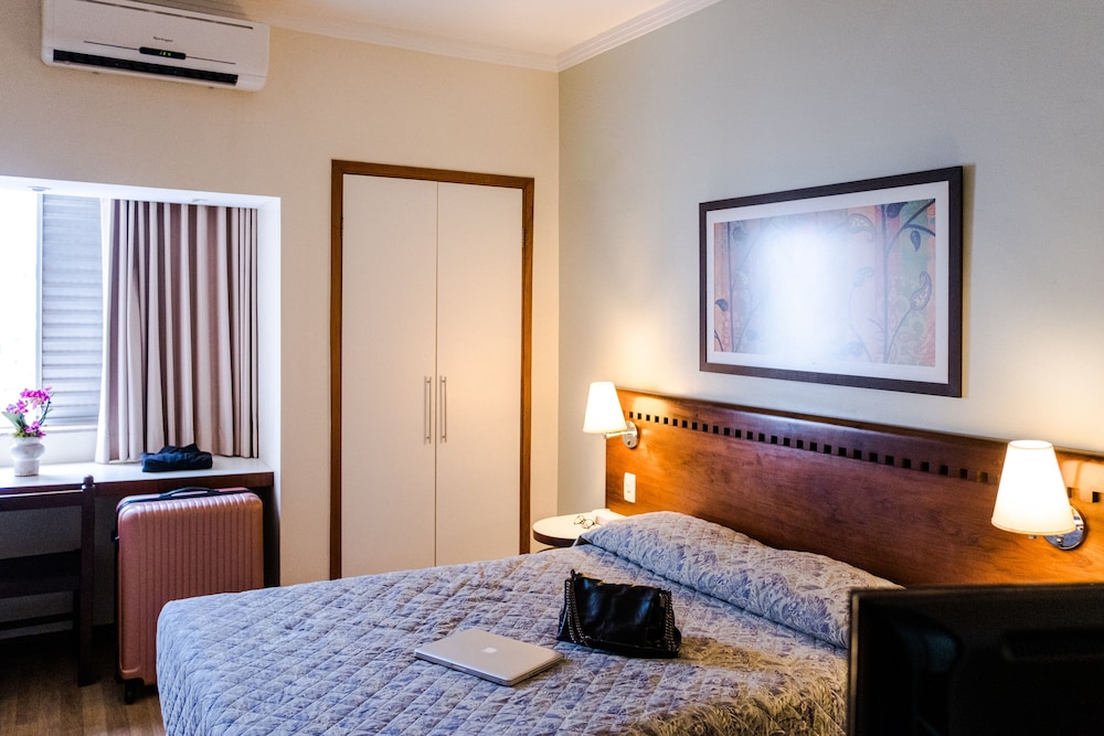 Standard Double Room Single Use, Non Smoking photo 3