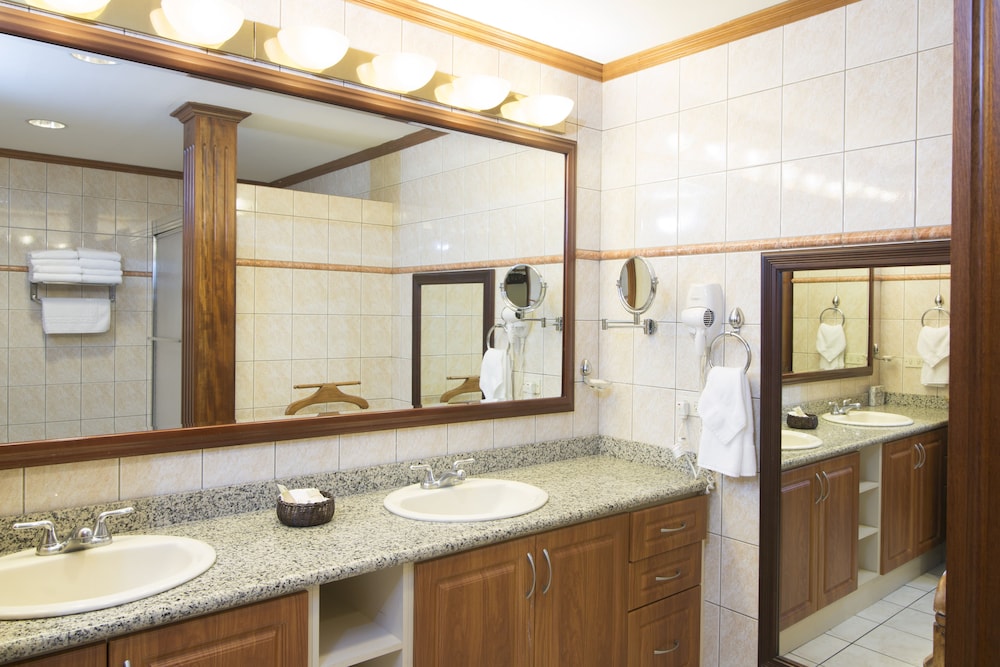 Family Suite - Photo 5