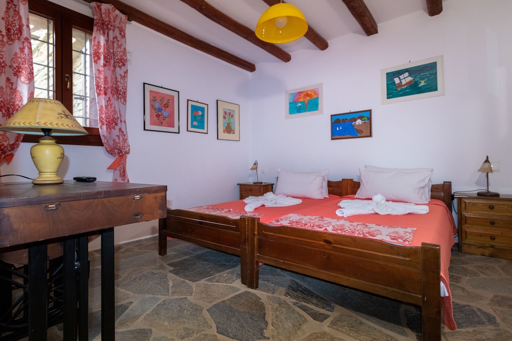 Deluxe Villa, 5 Bedrooms, Private Pool, Sea Facing photo 1
