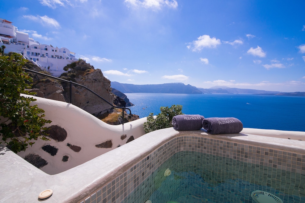 Mentha Cave Suite with Caldera View & Hot Tub - Photo 4