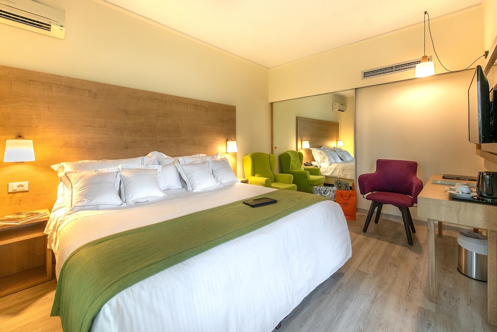 Suite, 1 Bedroom, Terrace, City View