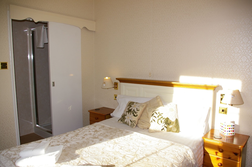 Double Room – Mountain View (Room 4) photo 1