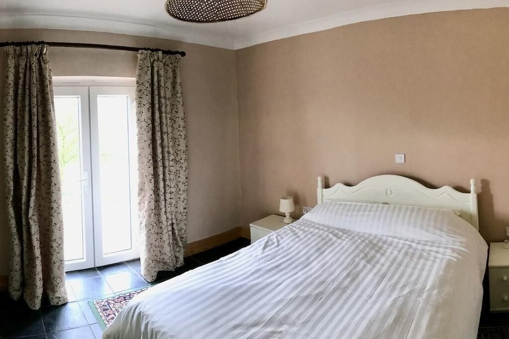 Executive House photo 1