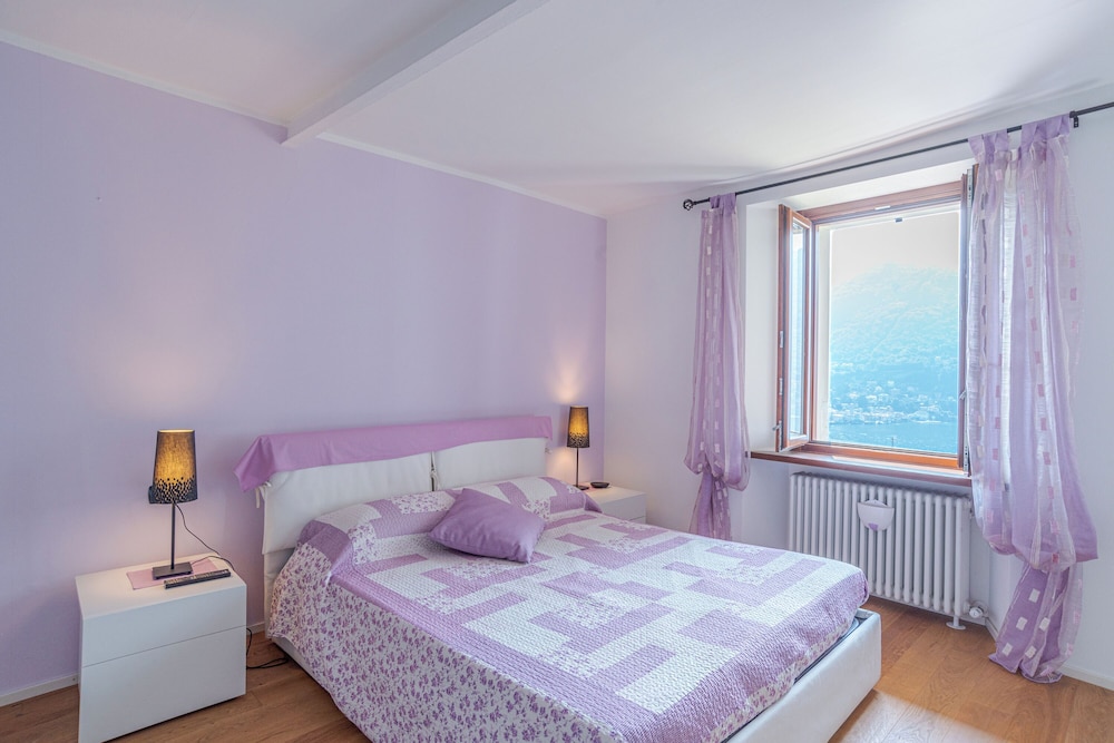 Honeymoon Apartment, 1 Bedroom, 2 Bathrooms, Mountainside (Casa Valleggia)