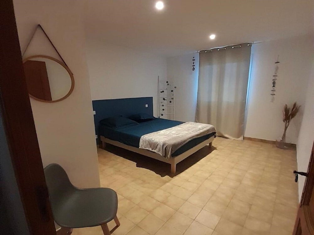 Villa photo 2