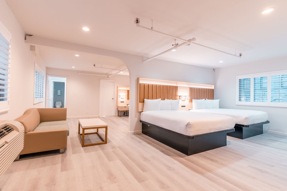Family Suite, Multiple Beds - Photo 1