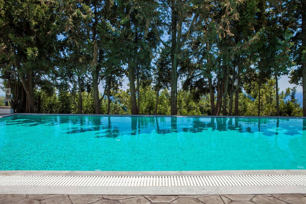 Exclusive Room, Sea View (Sharing Pool) photo 2