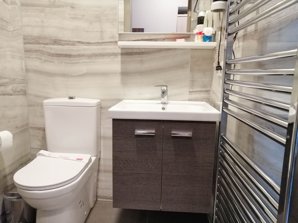 Standard Triple Room - Photo 2