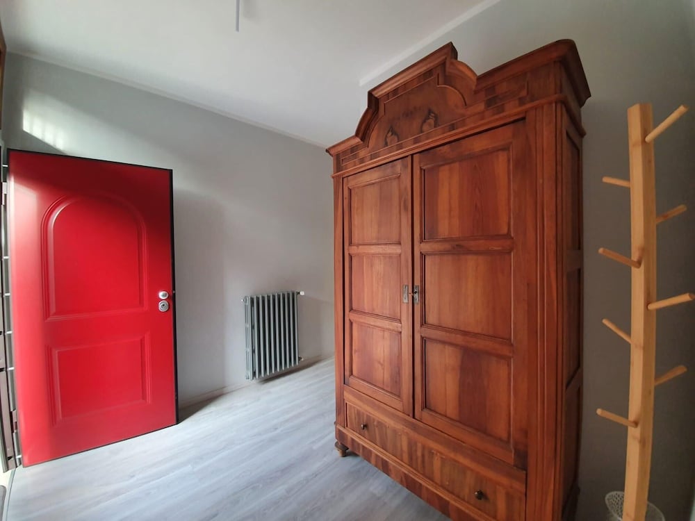 House photo 2