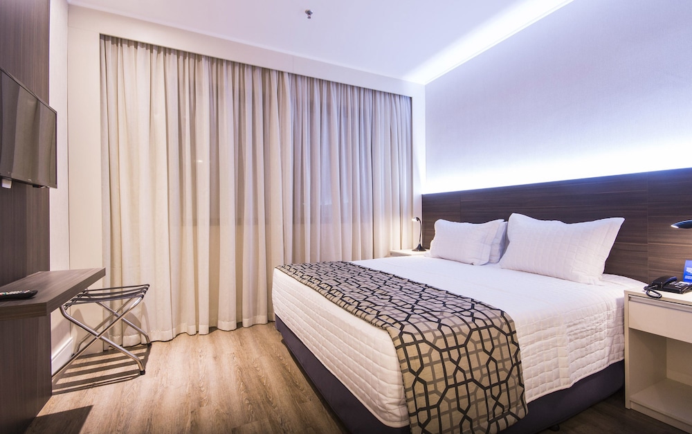 Standard Double Room, 1 King Bed photo 1