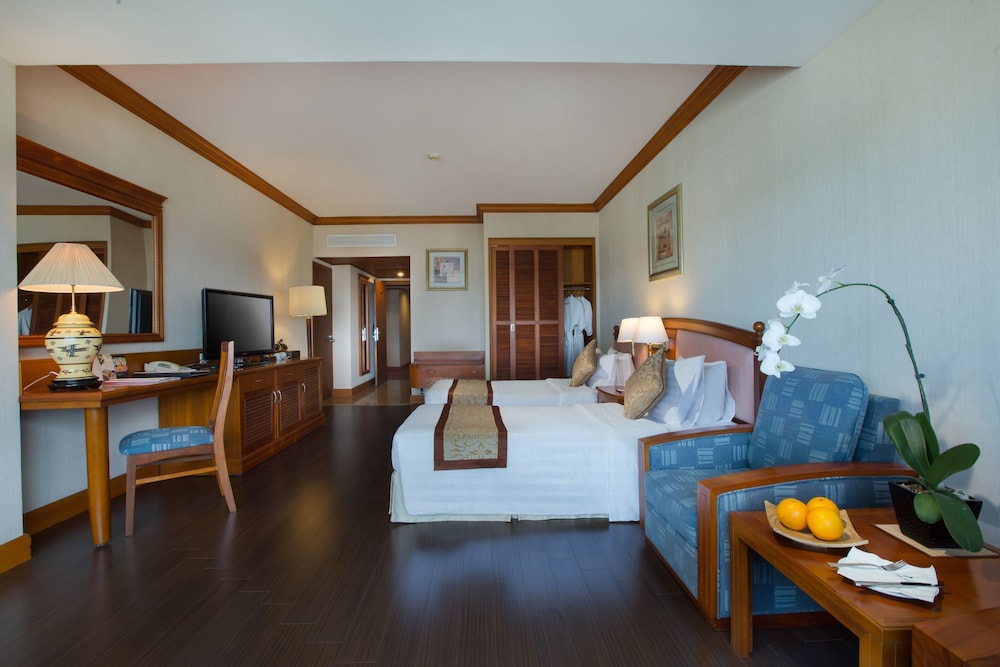 Premium Twin Room, Sea View photo 3
