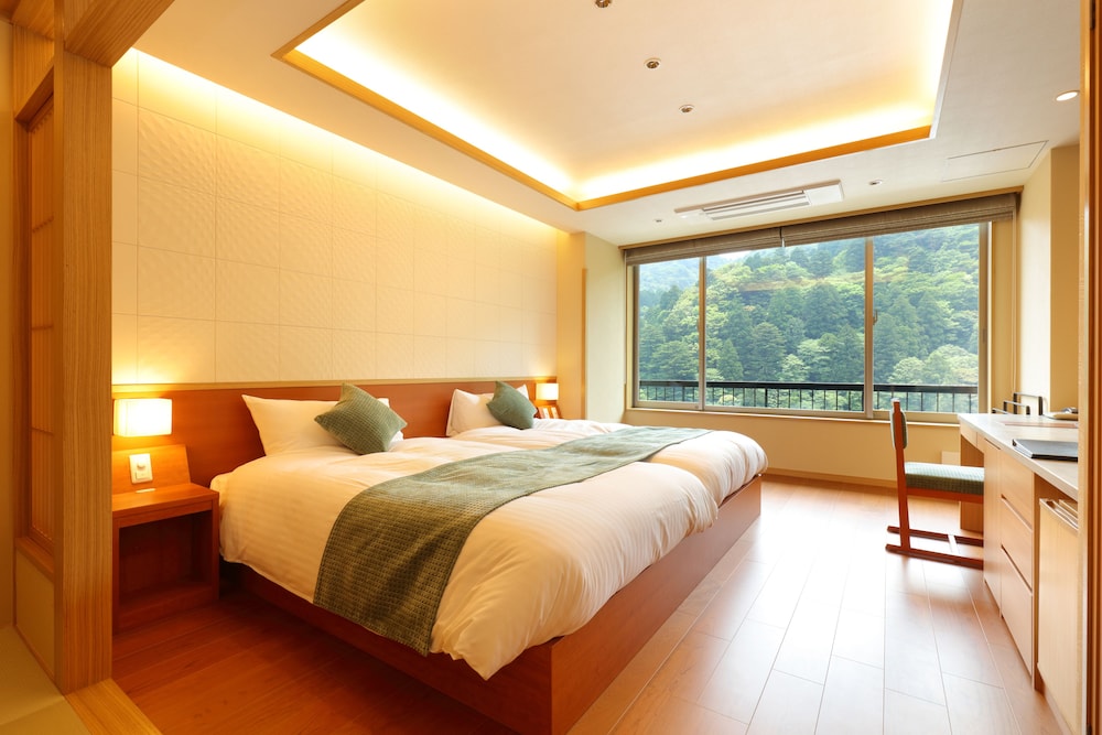 Luxury Twin Room