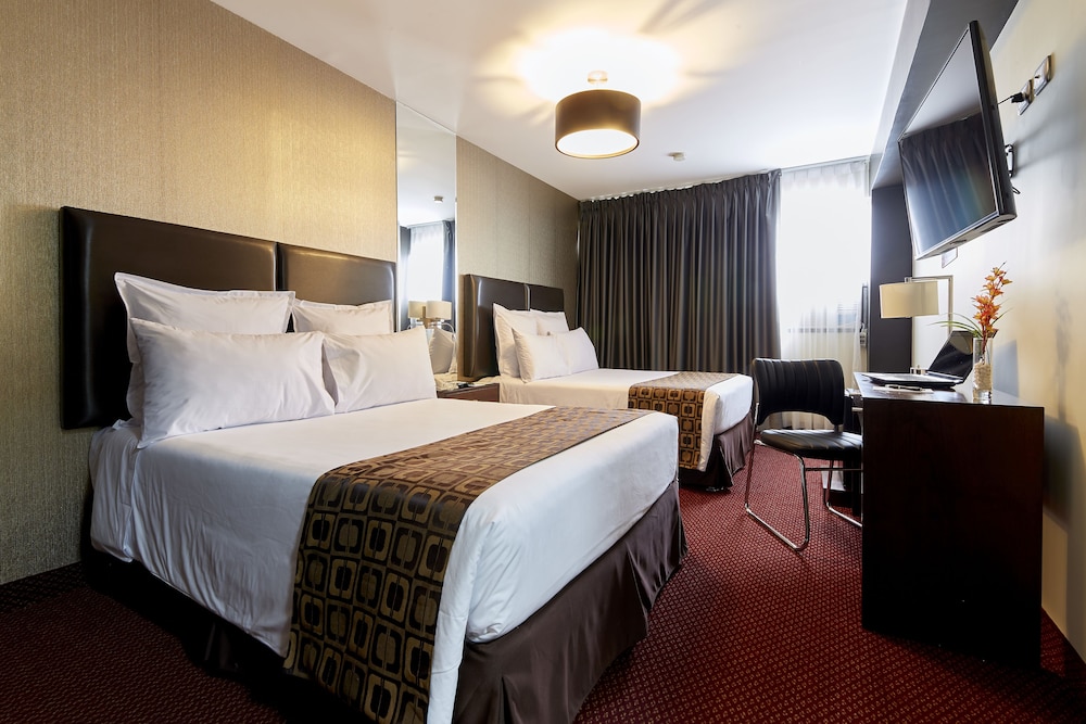 Superior Double Room, 2 Twin Beds - Photo 2