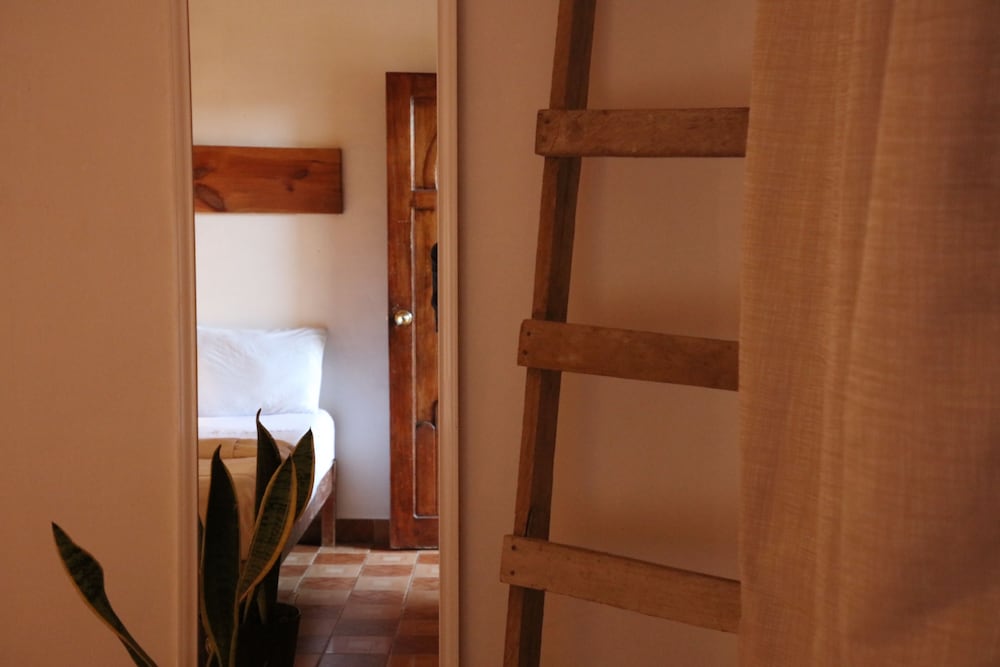 Comfort Room photo 2