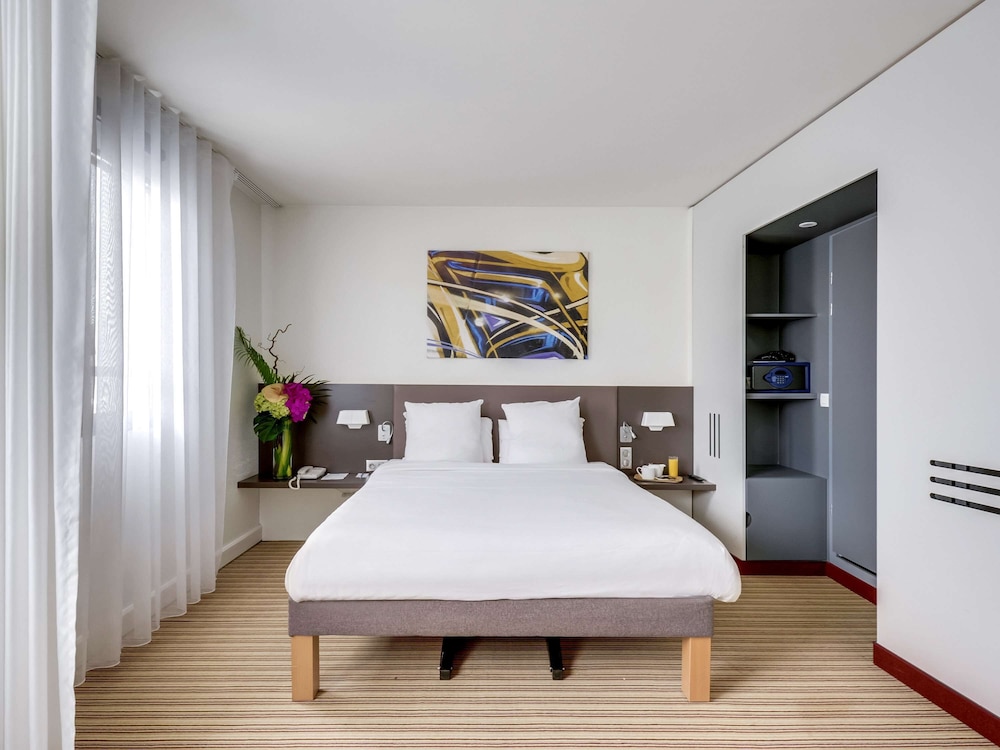 Novotel Suites Paris Montreuil Vincennes — photo 98