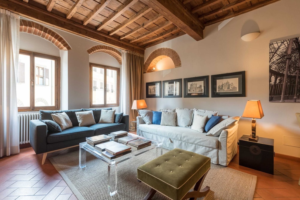 Deluxe Apartment, 2 Bedrooms, City View