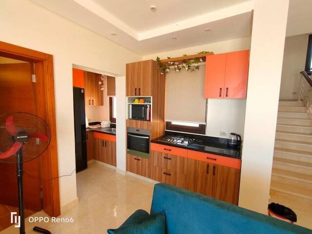 Villa photo 3