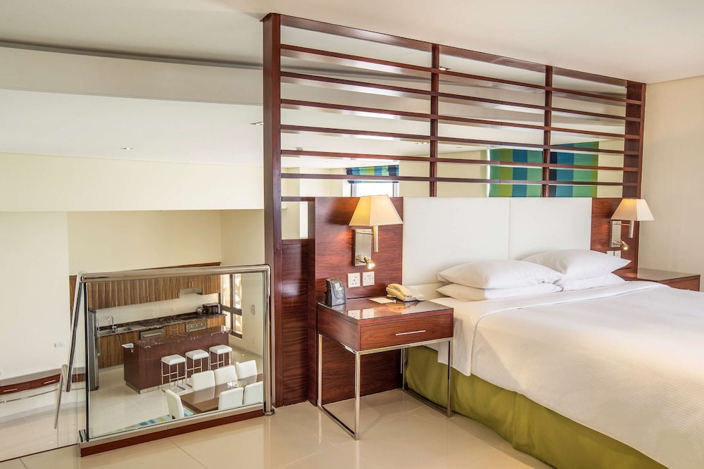 King Duplex Suite With Sea View