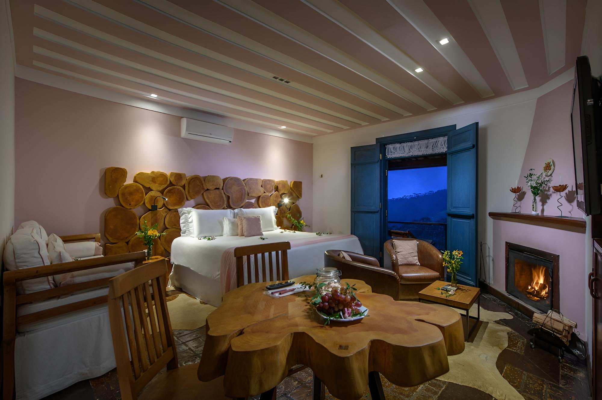 Standard Chalet photo 2