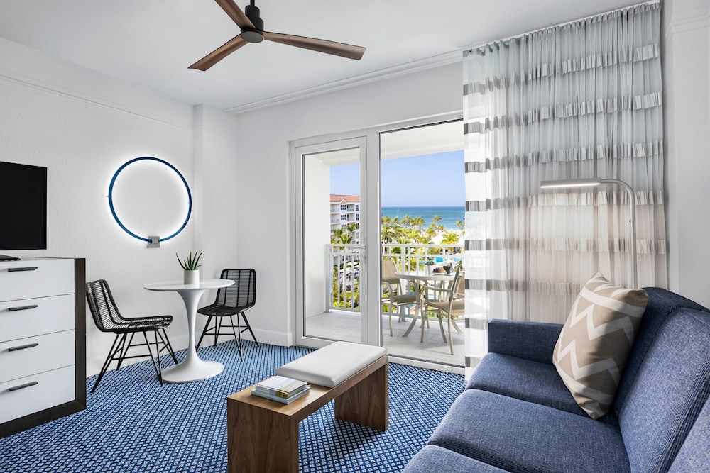 Villa, 2 Bedrooms, Ocean View (Balcony) - Photo 2
