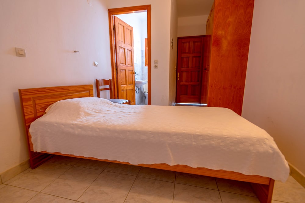 Economy Single Room photo 2
