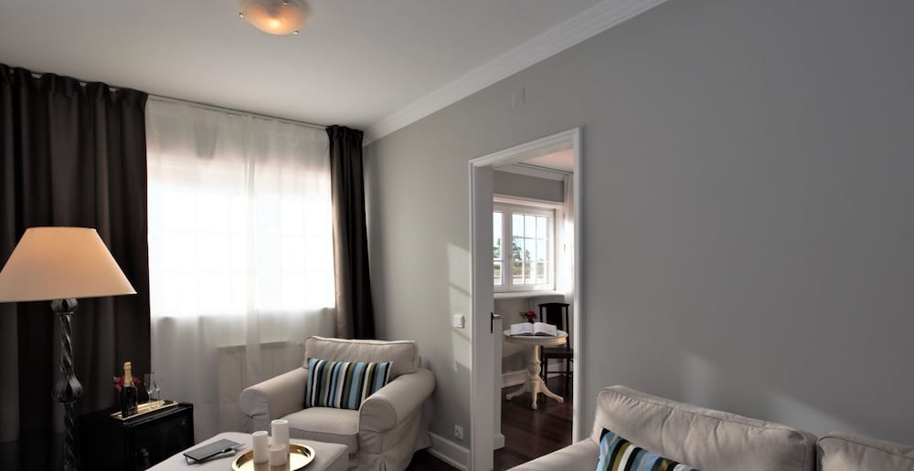 Superior Suite, 2 Bedrooms, Jetted Tub, Sea View (Vasco da Gama)