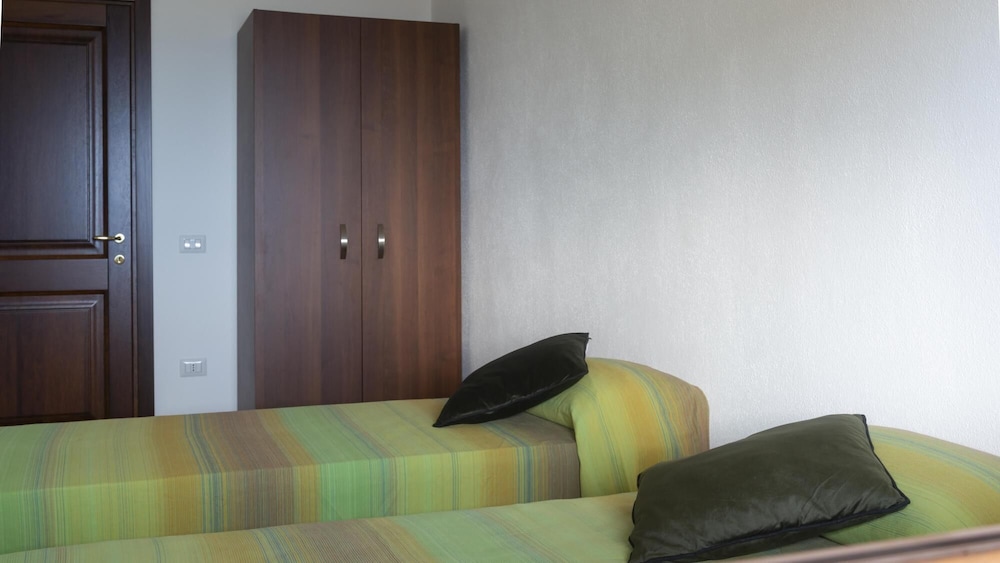 Cubic Suite with Panoramic Sea View & Mini Pool - Photo 8