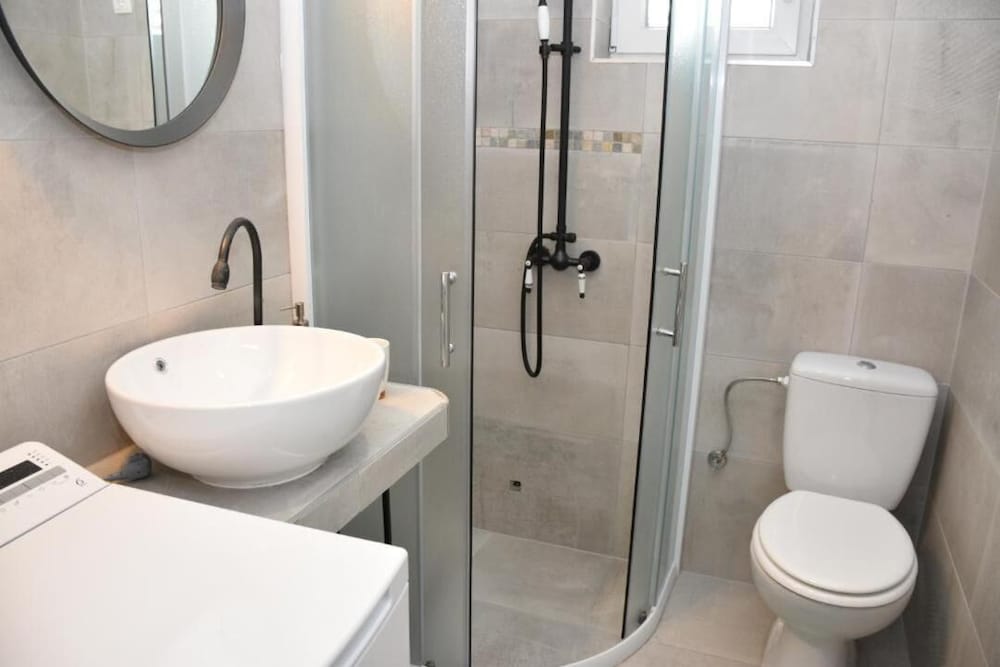 Exclusive Apartment, 2 Bedrooms, Pool Access, Sea View photo 3