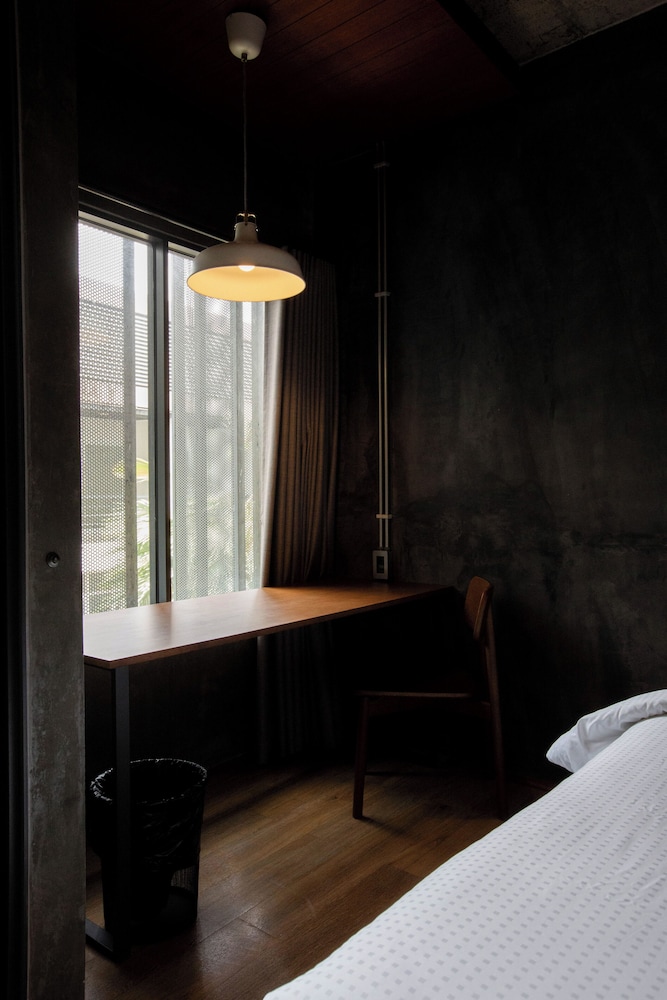 Loft Twin Bed - Photo 6