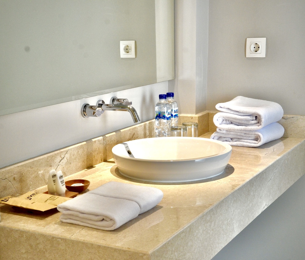 Deluxe Villa, 2 Bedrooms - Photo 5