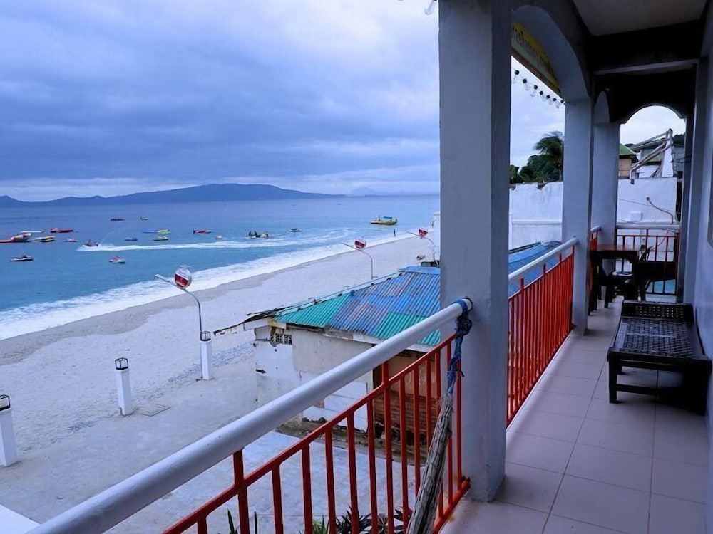 Standard Room, Multiple Beds, Balcony, Beach View photo 3