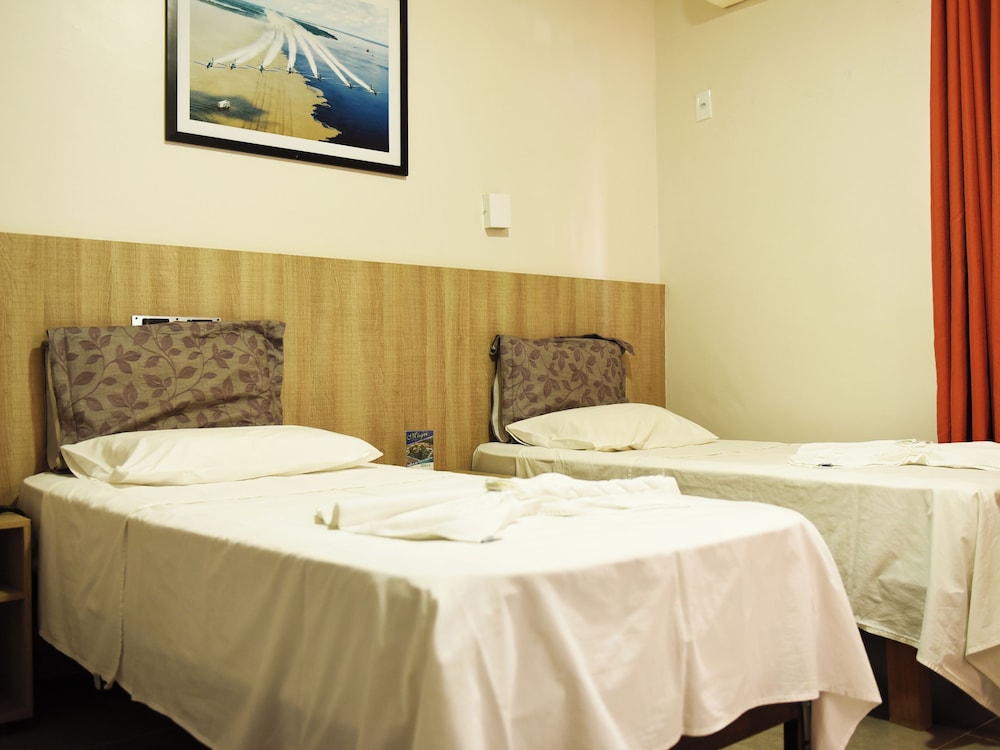 Deluxe Twin Room photo 1