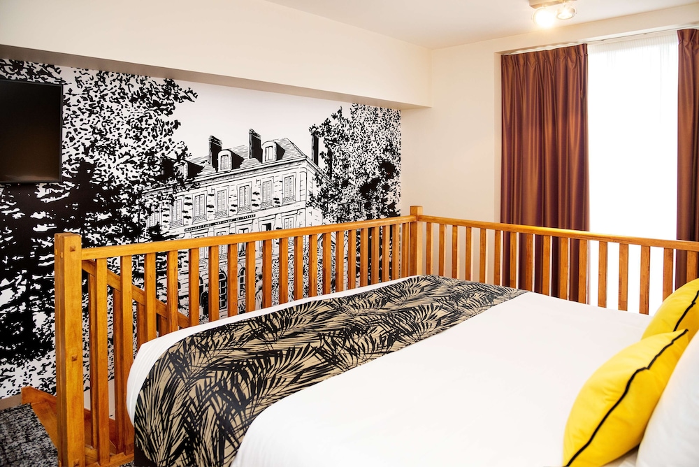 Family Duplex, 1 Queen Bed, Non Smoking (with Sofabed) photo 2