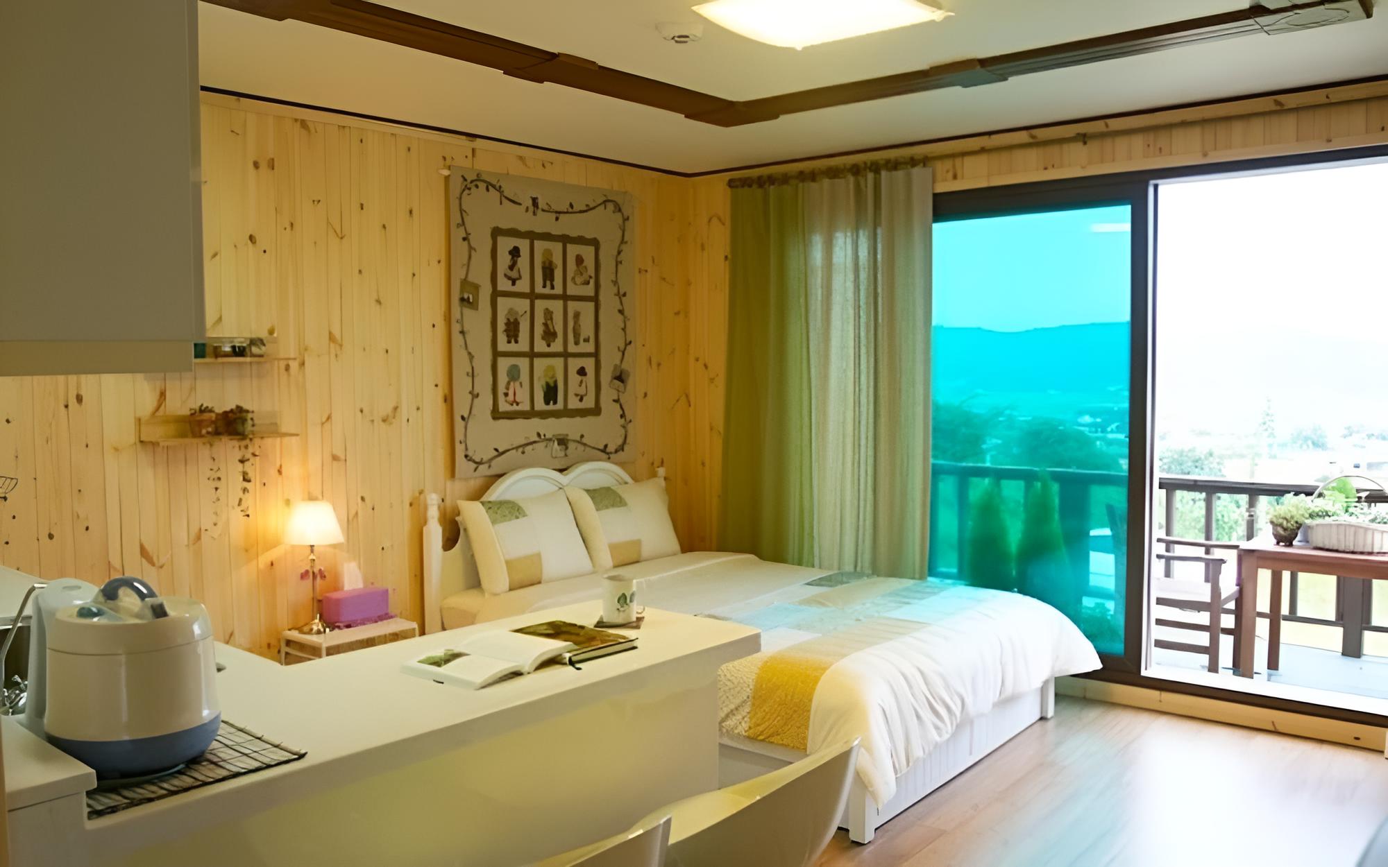 Room (Spearmint) - Photo 6