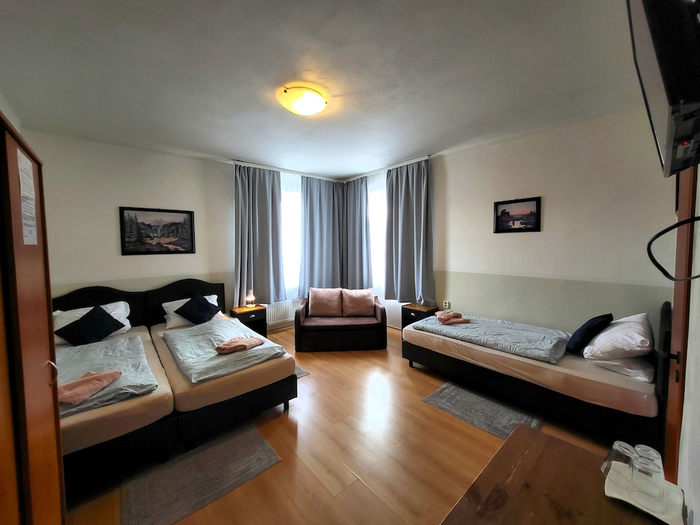 Triple Room photo 1