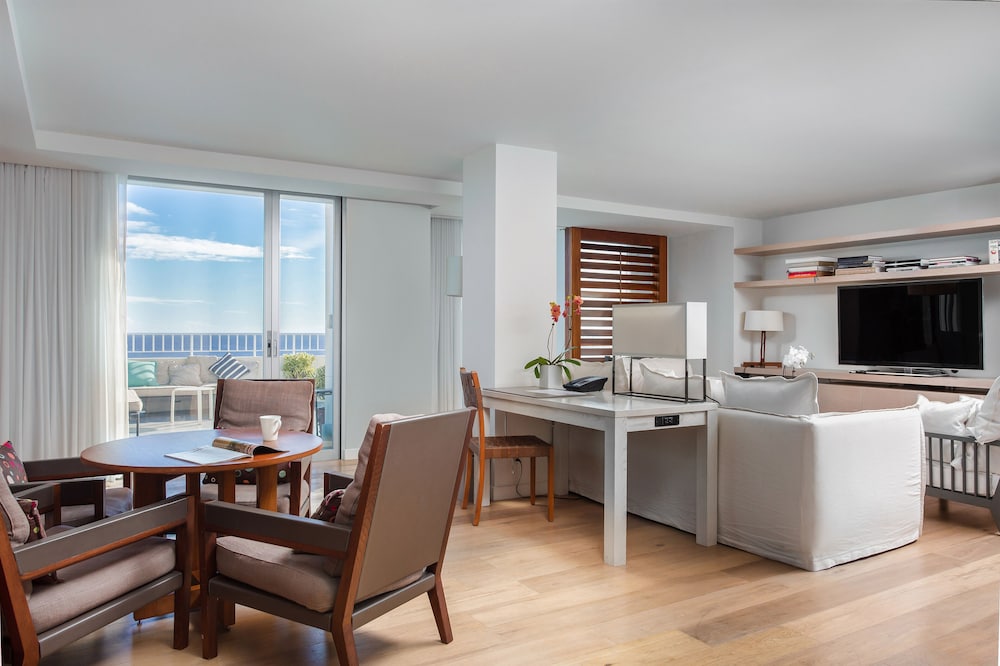 1 Bedroom Oceanfront King Penthouse Suite - Photo 9