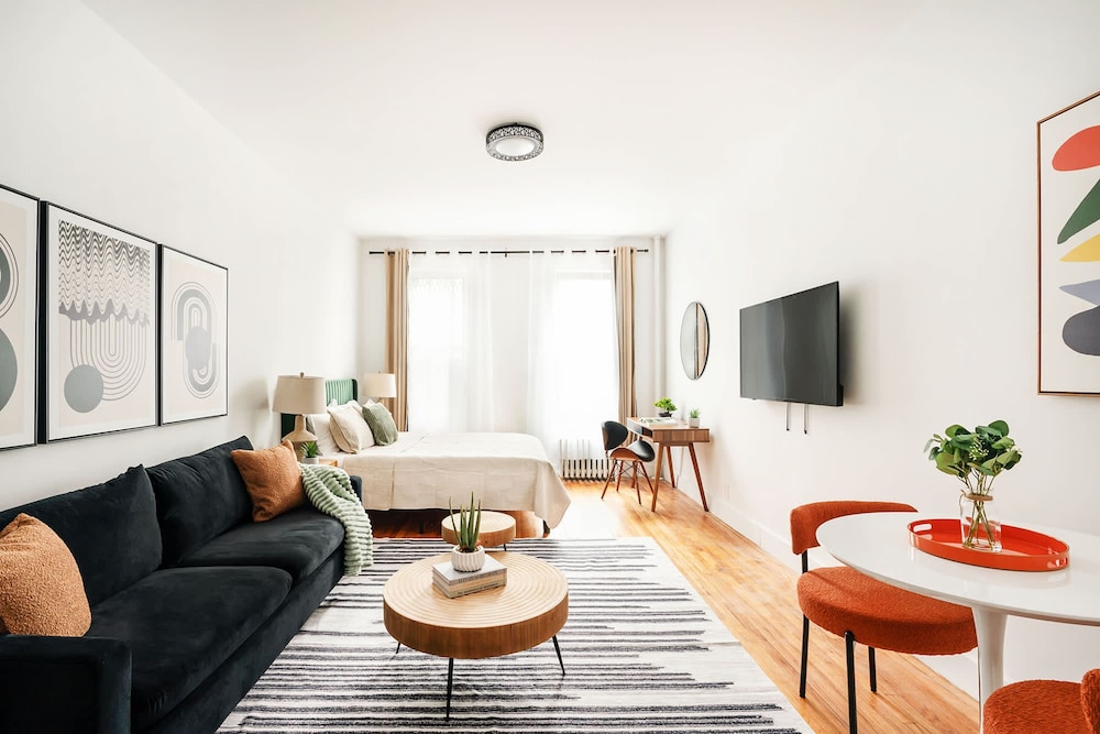 Apartment photo 1